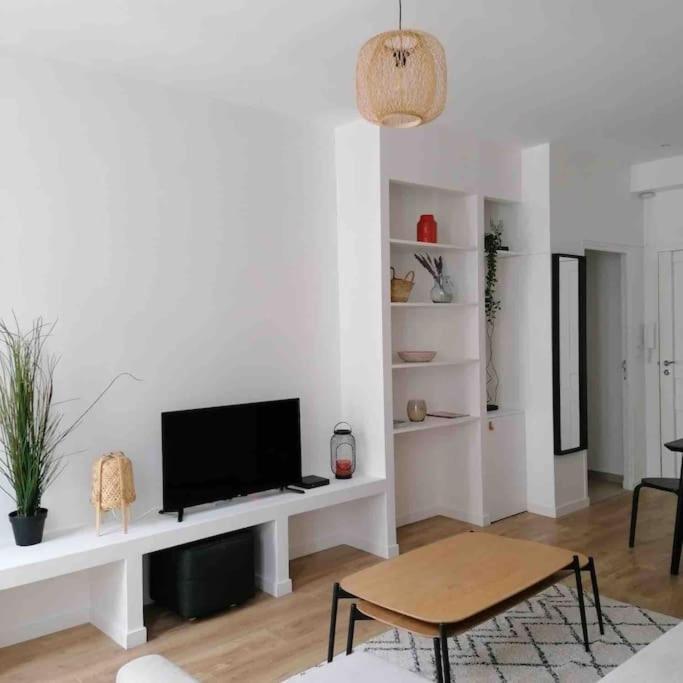 Magnifique Appartement T4, Plage Des Catalans Марсель Экстерьер фото